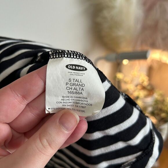 Old Navy Racerback Striped Fit and Flare Dress - Picture 8 of 8